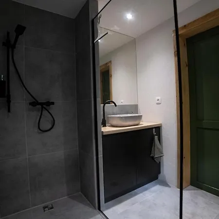 Panorama / Tinyhouse Hébergement de vacances Podbrezova